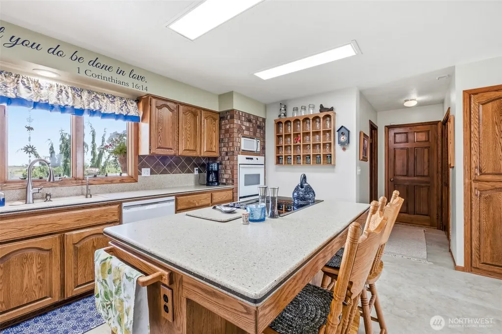 13461 W Hwy 28 W Quincy WA 98848