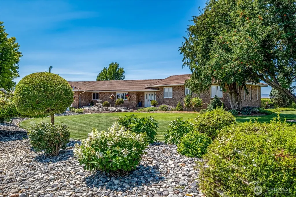 13461 W Hwy 28 W Quincy WA 98848