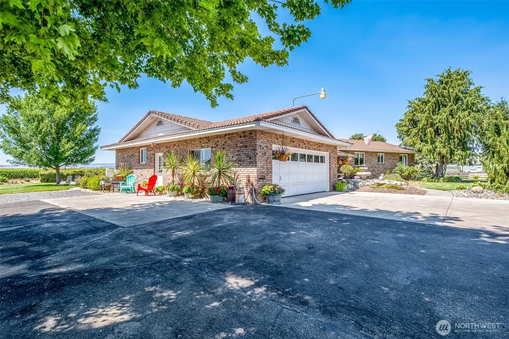 13461 W Hwy 28 W Quincy WA 98848