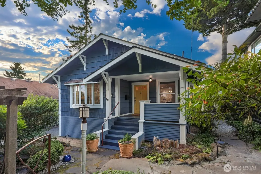 1636 N 54th Street Seattle WA 98103
