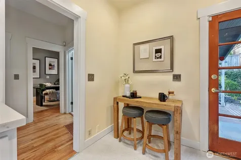1636 N 54th Street Seattle WA 98103