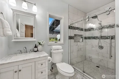 1636 N 54th Street Seattle WA 98103