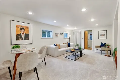 1636 N 54th Street Seattle WA 98103