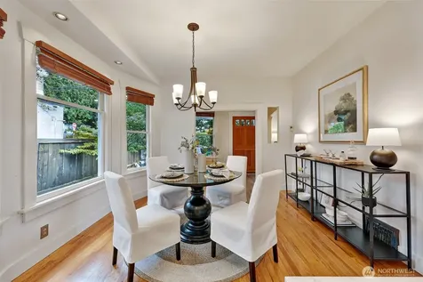 1636 N 54th Street Seattle WA 98103