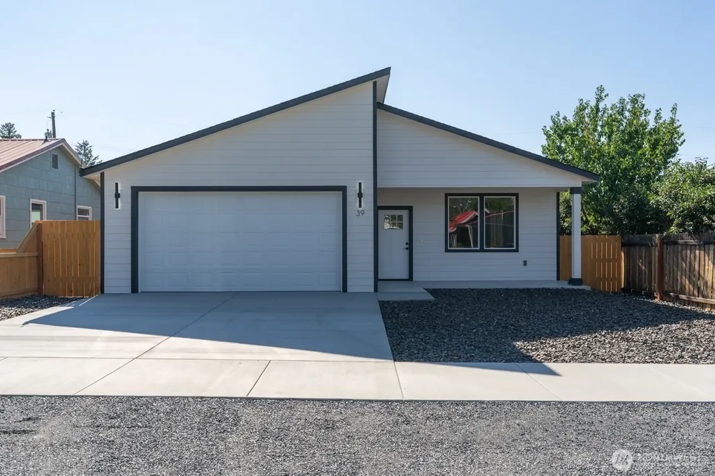 39 Birch Street SW Soap Lake WA 98851