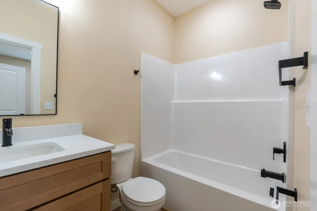 39 Birch Street SW Soap Lake WA 98851
