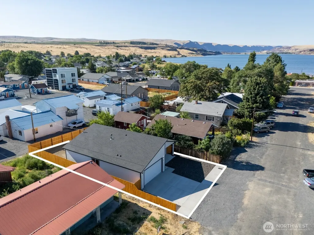 39 Birch Street SW Soap Lake WA 98851