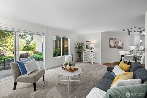 4214 W Lake Sammamish Pkwy NE Redmond WA 98052