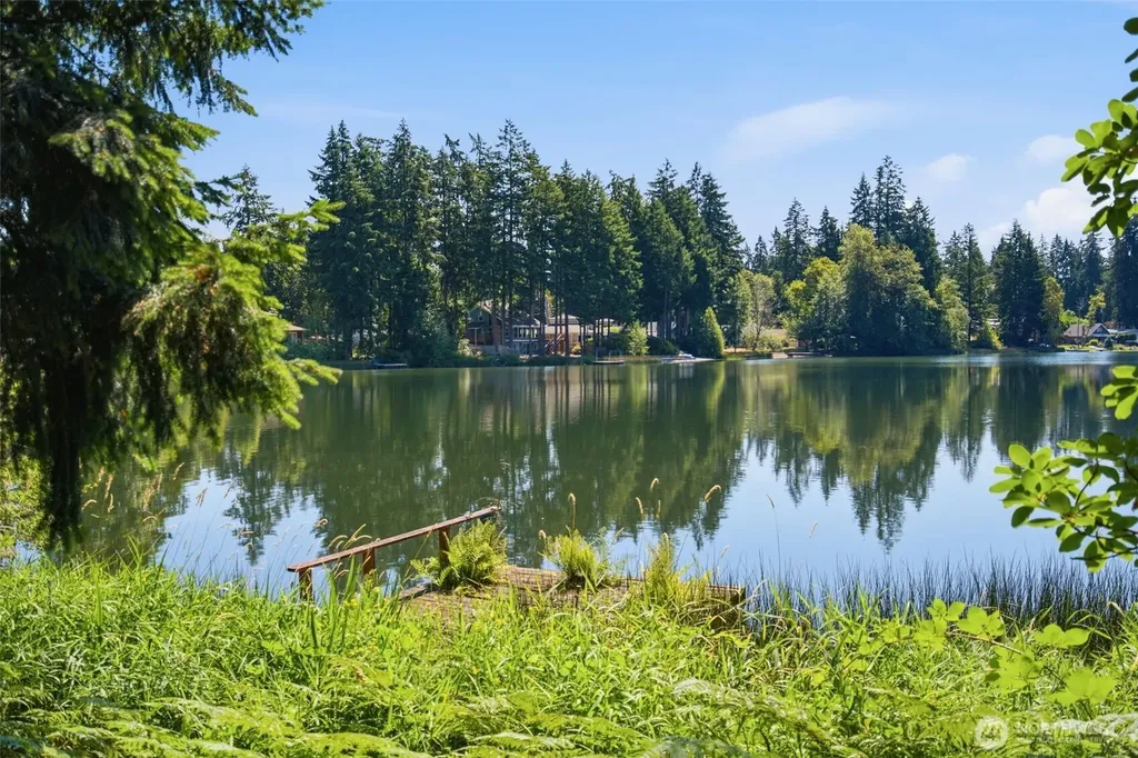 1905 194th Avenue SW Lakebay WA 98349