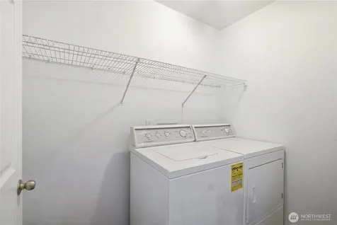 2021 Hoquiam Avenue NE Renton WA 98059