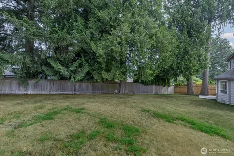 2021 Hoquiam Avenue NE Renton WA 98059