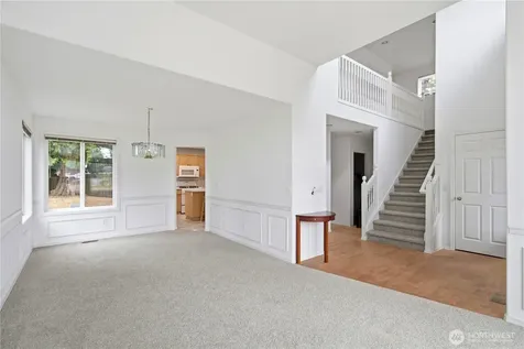 2021 Hoquiam Avenue NE Renton WA 98059