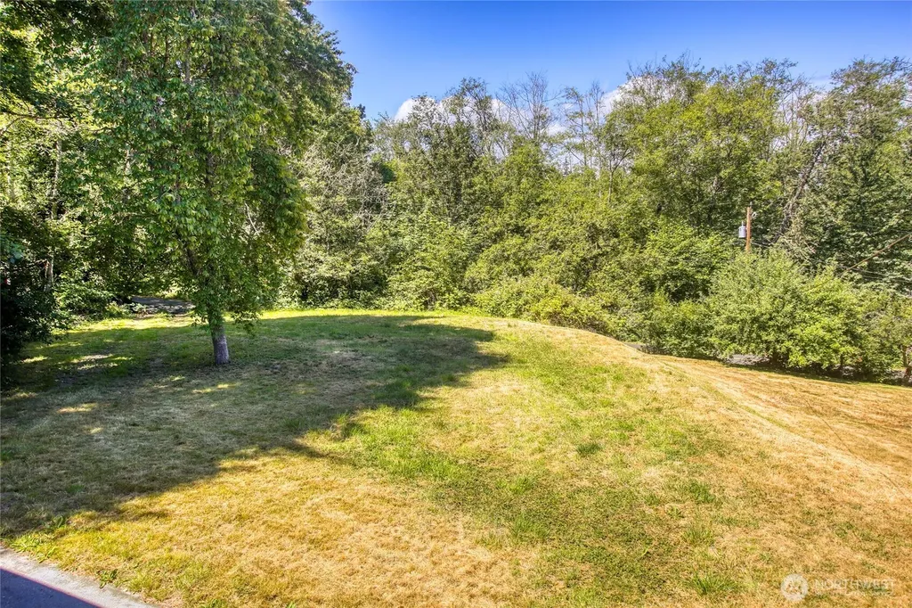 11826 NE Manzanita Lane Bainbridge Island WA 98110