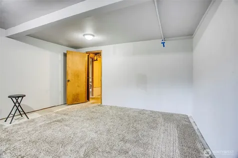 11826 NE Manzanita Lane Bainbridge Island WA 98110