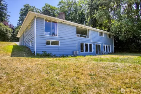 11826 NE Manzanita Lane Bainbridge Island WA 98110