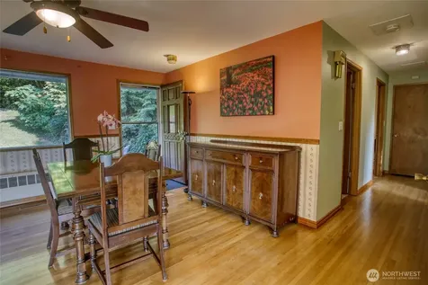 11826 NE Manzanita Lane Bainbridge Island WA 98110