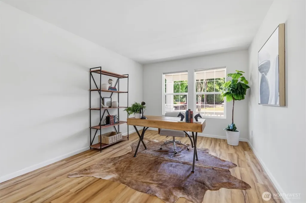 17427 92nd Avenue NE Bothell WA 98011