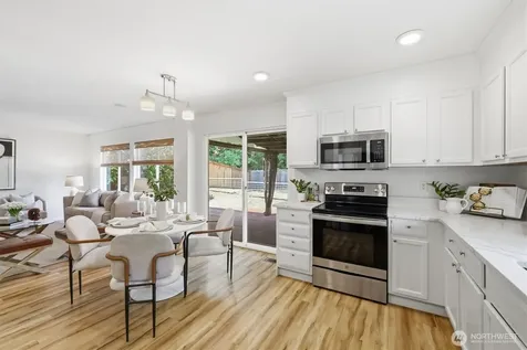 17427 92nd Avenue NE Bothell WA 98011