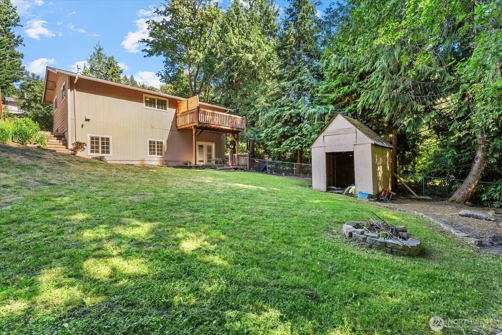 18711 82nd Avenue NE Kenmore WA 98028