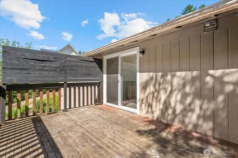 18711 82nd Avenue NE Kenmore WA 98028