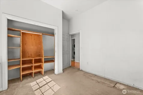 18711 82nd Avenue NE Kenmore WA 98028