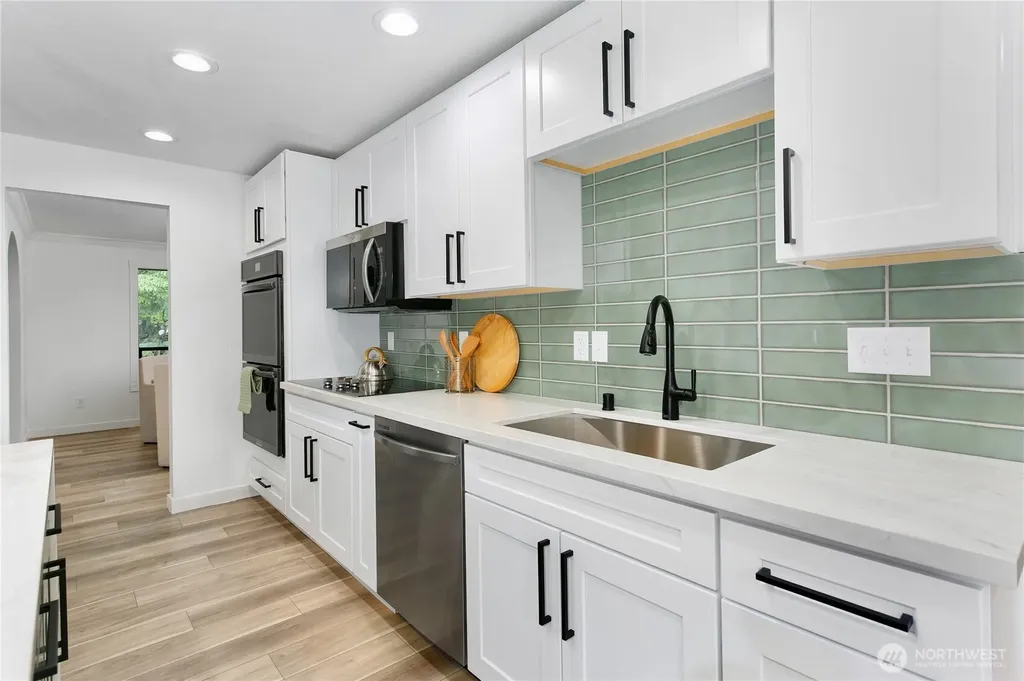 13024 126th Avenue E Puyallup WA 98374