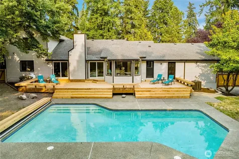 13024 126th Avenue E Puyallup WA 98374