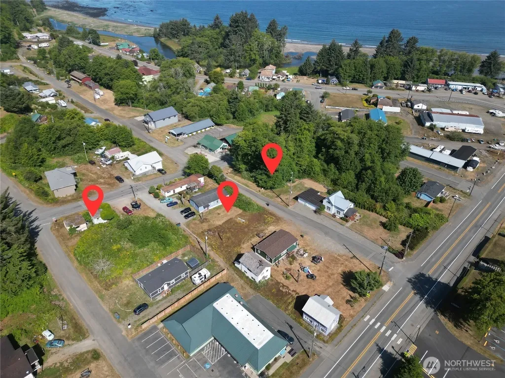15 6th Street Clallam Bay WA 98326