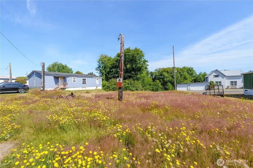 15 6th Street Clallam Bay WA 98326