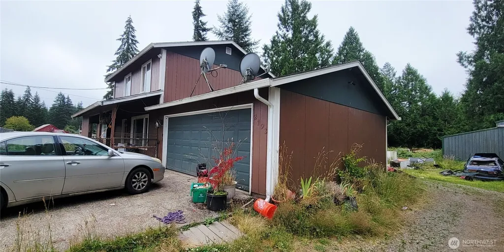 2193 W Ford Loop Road Elma WA 98541