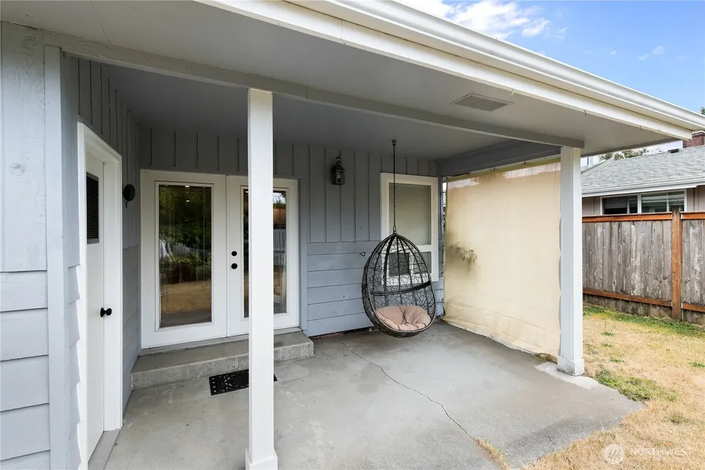 3305 Maringo Road SE Olympia WA 98501