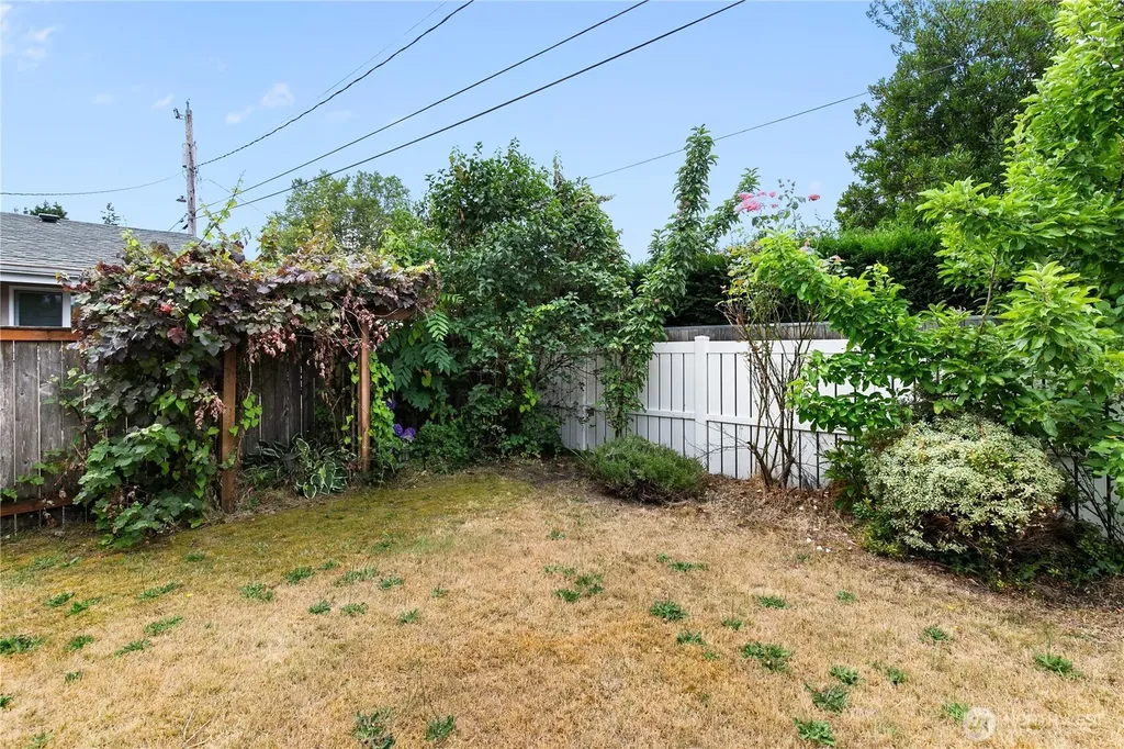 3305 Maringo Road SE Olympia WA 98501