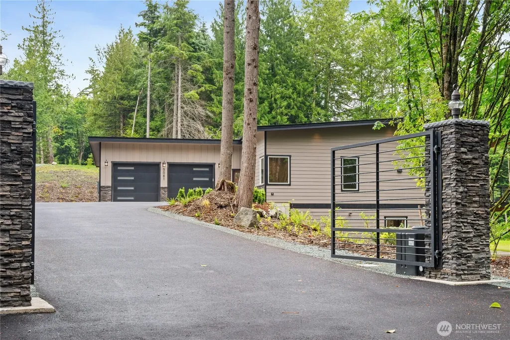 5061 South Pass Road Sumas WA 98295