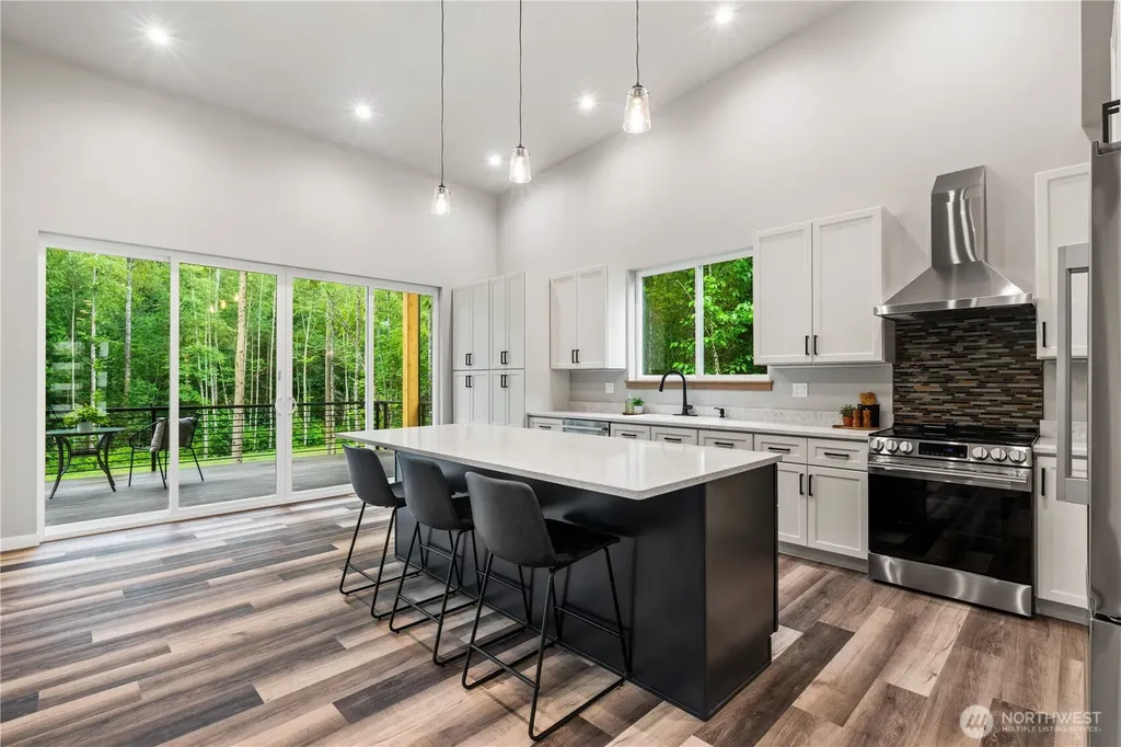 5061 South Pass Road Sumas WA 98295