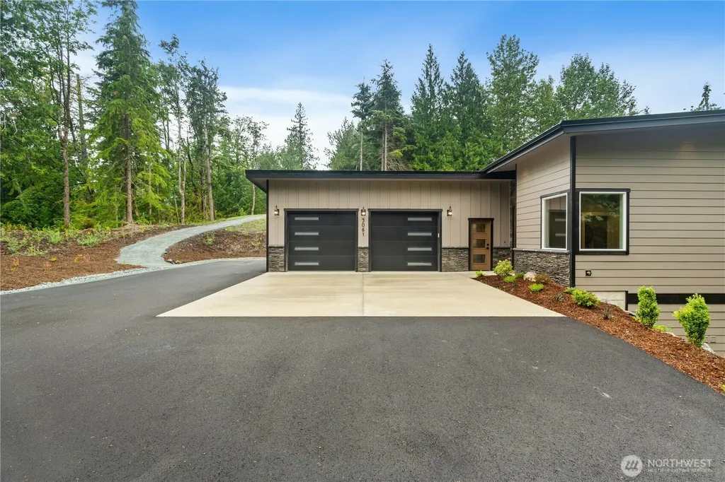 5061 South Pass Road Sumas WA 98295