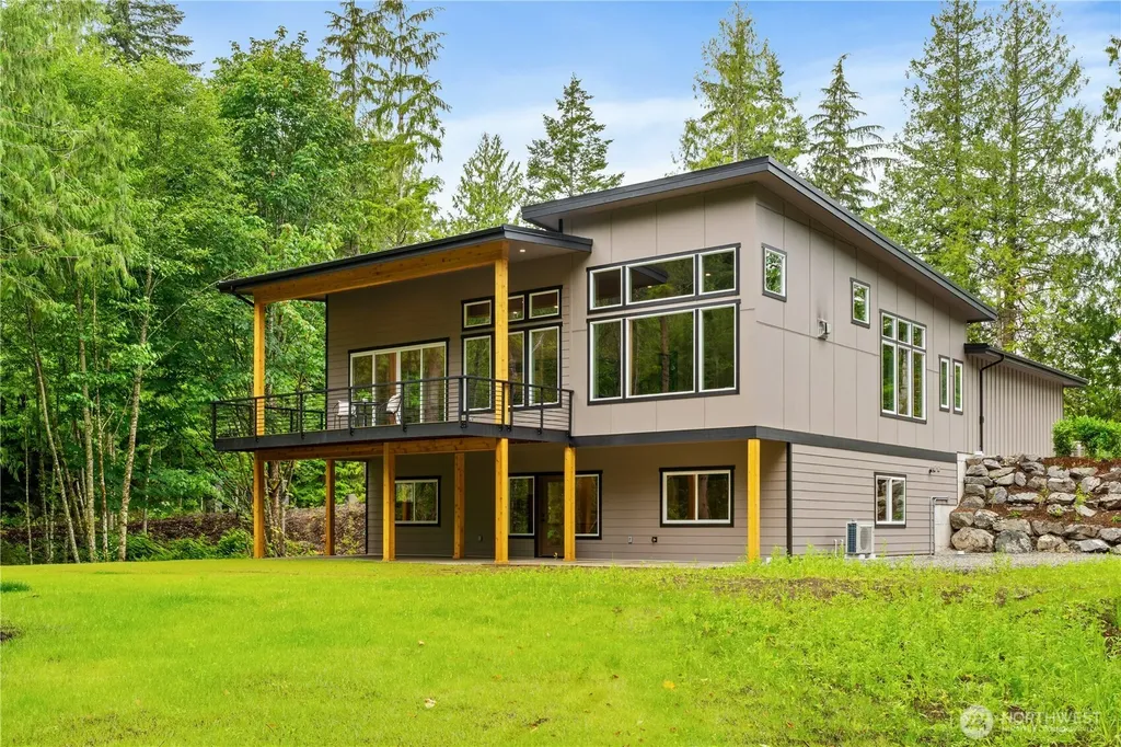 5061 South Pass Road Sumas WA 98295