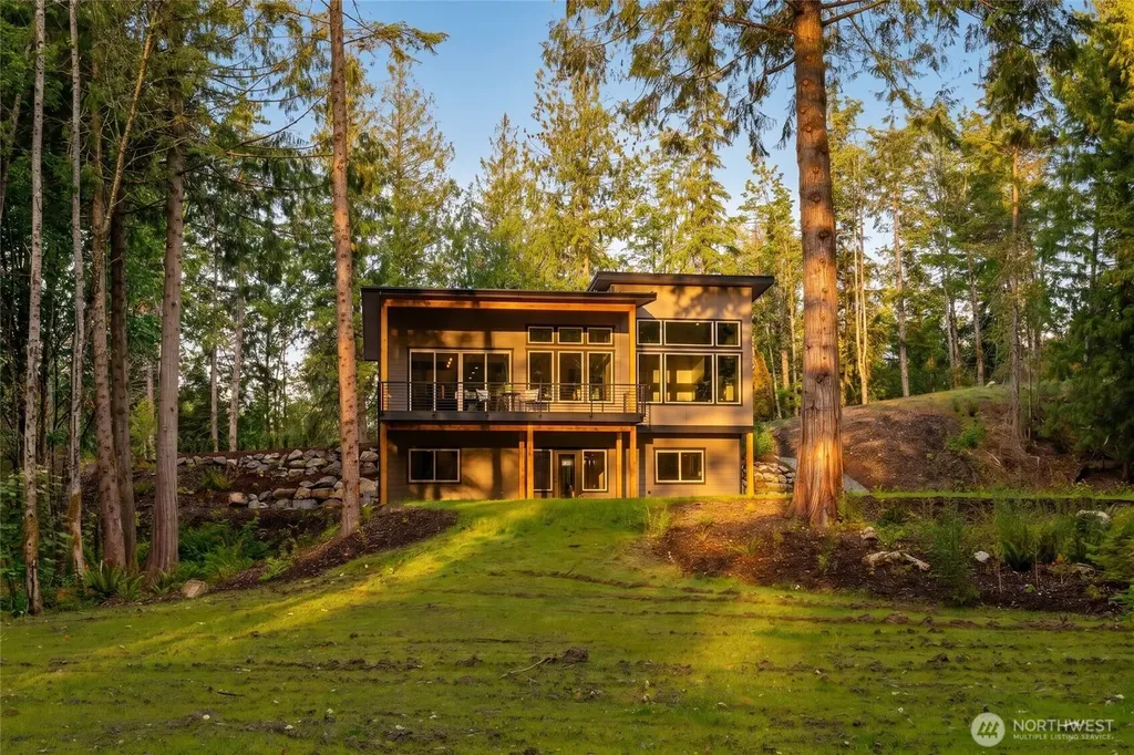 5061 South Pass Road Sumas WA 98295