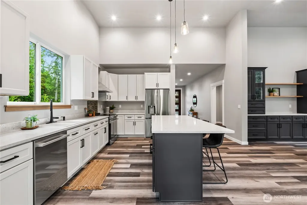5061 South Pass Road Sumas WA 98295