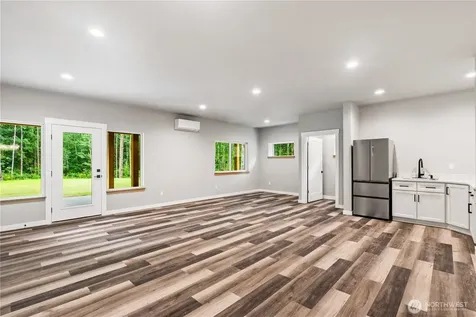 5061 South Pass Road Sumas WA 98295