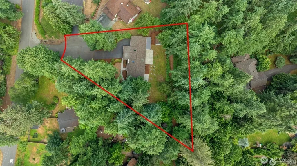 15515 184th Place NE Woodinville WA 98072