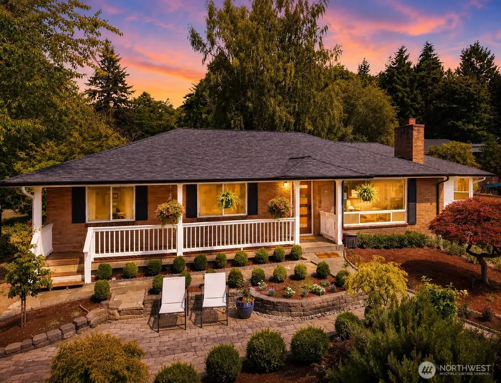 18974 Marine View Drive SW Normandy Park WA 98166