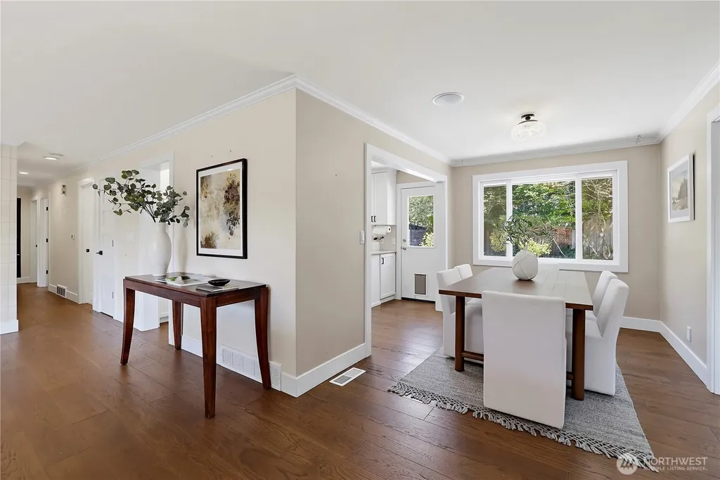 18974 Marine View Drive SW Normandy Park WA 98166