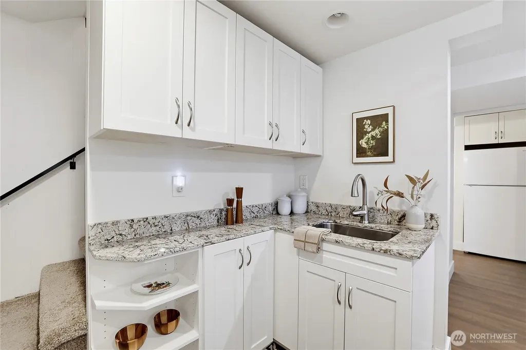 18974 Marine View Drive SW Normandy Park WA 98166