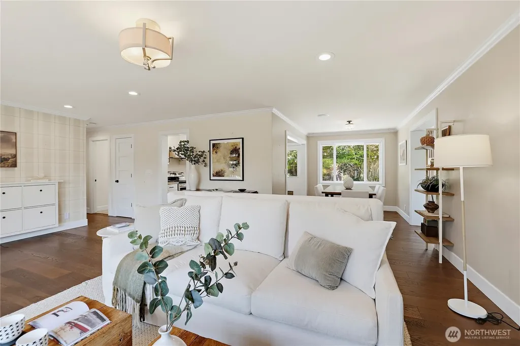 18974 Marine View Drive SW Normandy Park WA 98166