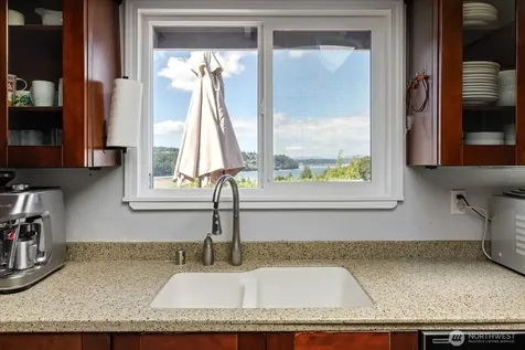 479 Elderberry Street Oak Harbor WA 98277