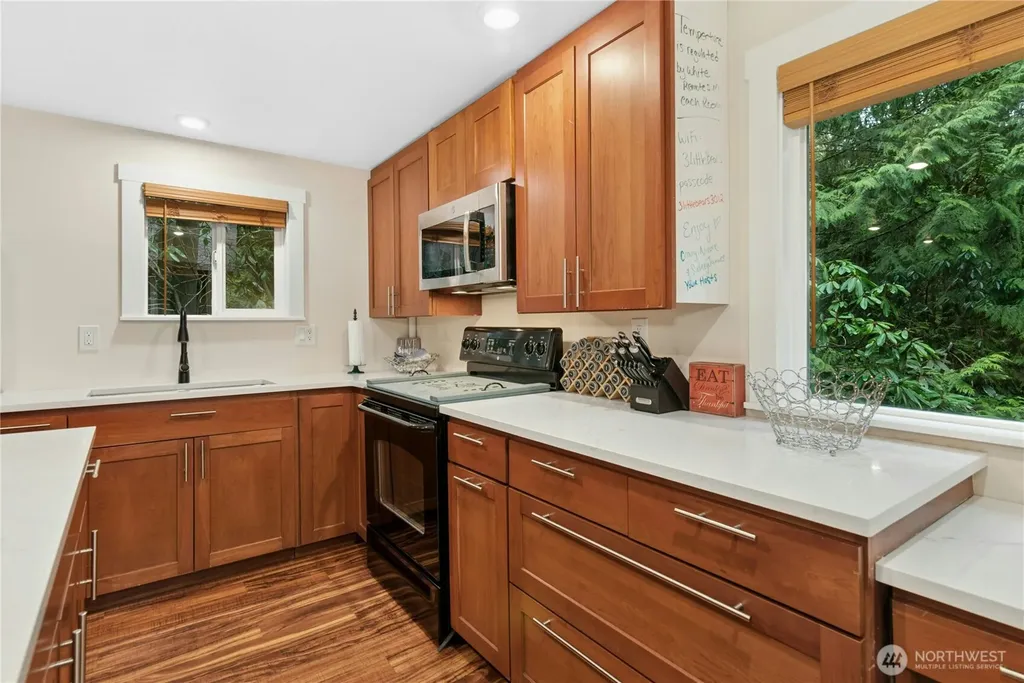 3012 E Ames Lake Drive NE Redmond WA 98053