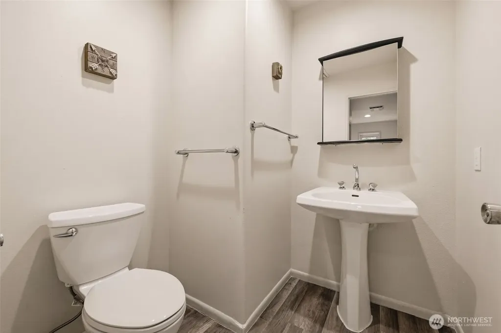 4729 Seahurst Avenue Everett WA 98203