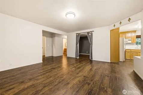 4729 Seahurst Avenue Everett WA 98203