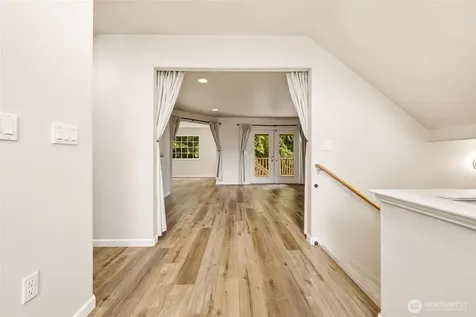 4729 Seahurst Avenue Everett WA 98203