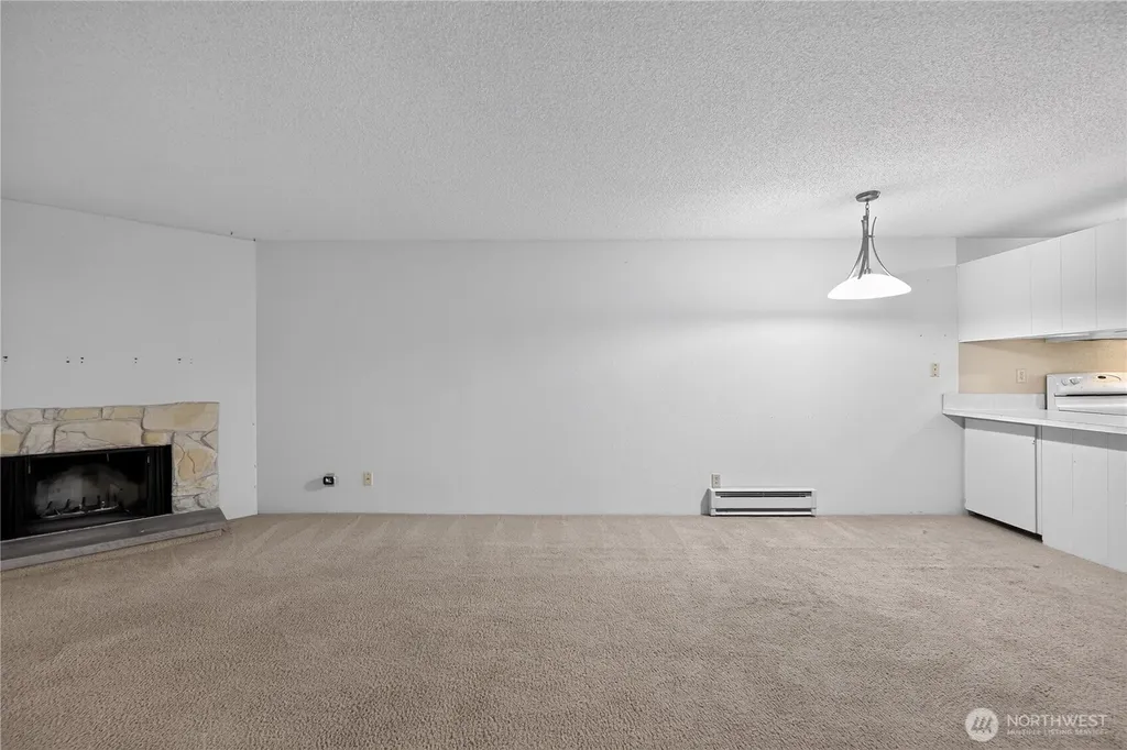 14527 NE 40th Street Bellevue WA 98007